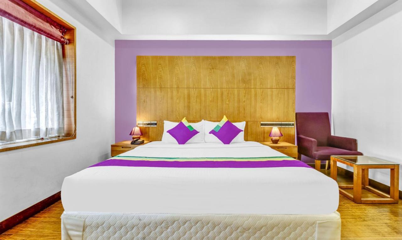 Medora Hotel Кожикоде Екстер'єр фото